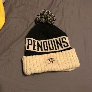 Pittsburg penguins beanie